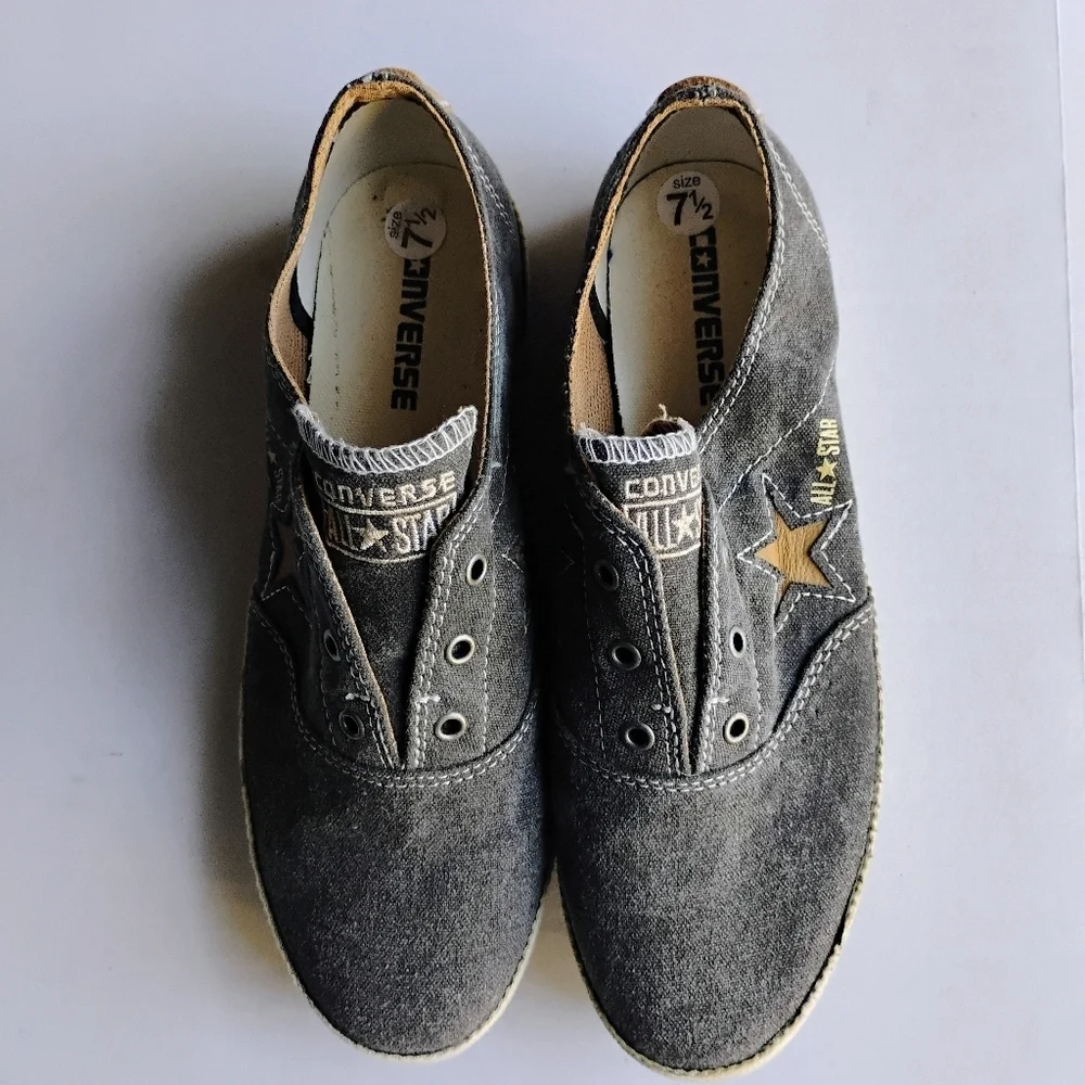 Mint Condition Converse Chuck Taylor All Star Slip-On Gray Canvas | Women’s 9